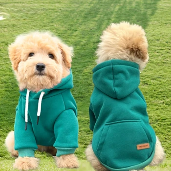 Nové Pet Mikina s Kapucňou Módne Farbou Malé a Stredné Oblečenie pre psy Môžu Byť Zavesené s Vodítku Chihuahua Psa Kostým