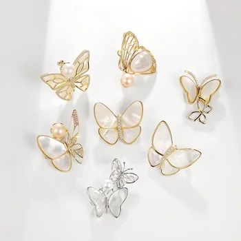 HOT PREDAJ Elegantný Prírodný Matka Shell Motýľ Brošňa pre Ženy Luxusný Dizajn Medené Šperky Corsage Veľkoobchod Strany Darček